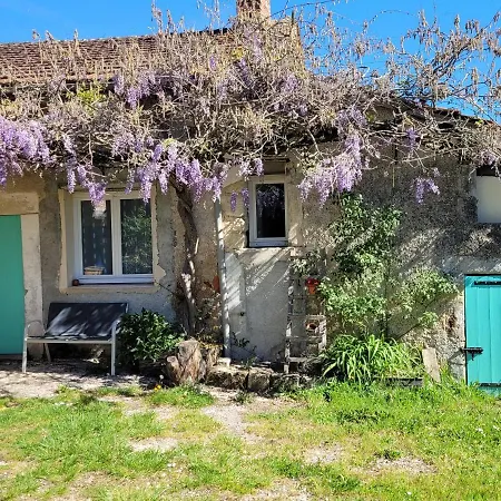 Holiday home Petite Ferme En Pierre Restauree Pres De Perigueux Champcevinel